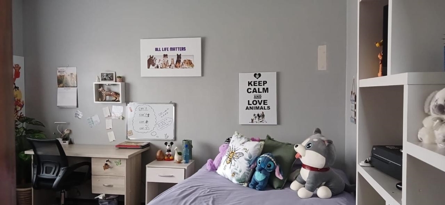 3 Bedroom Property for Sale in Heuwelsig Northern Cape